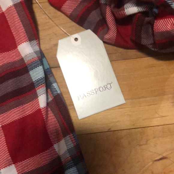 Top - Picture 2 of 7